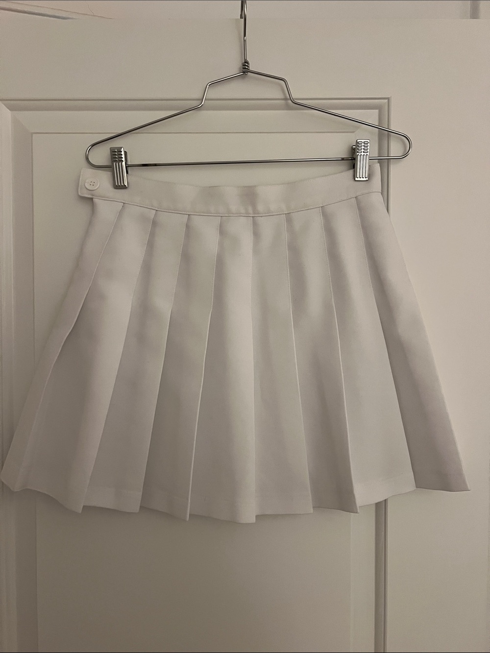 American Apparel White Pleated Mini Skirt